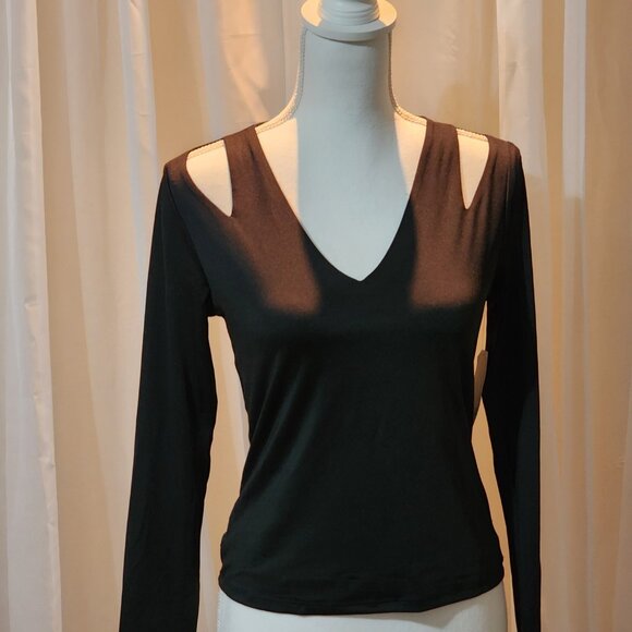 NWT- Cut Out Shoulder Blouse - Picture 2 of 4